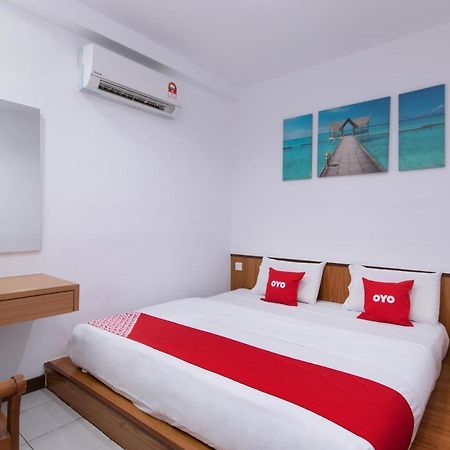 Hotel Oyo 89345 Api-Api Gh Kota Kinabalu Esterno foto