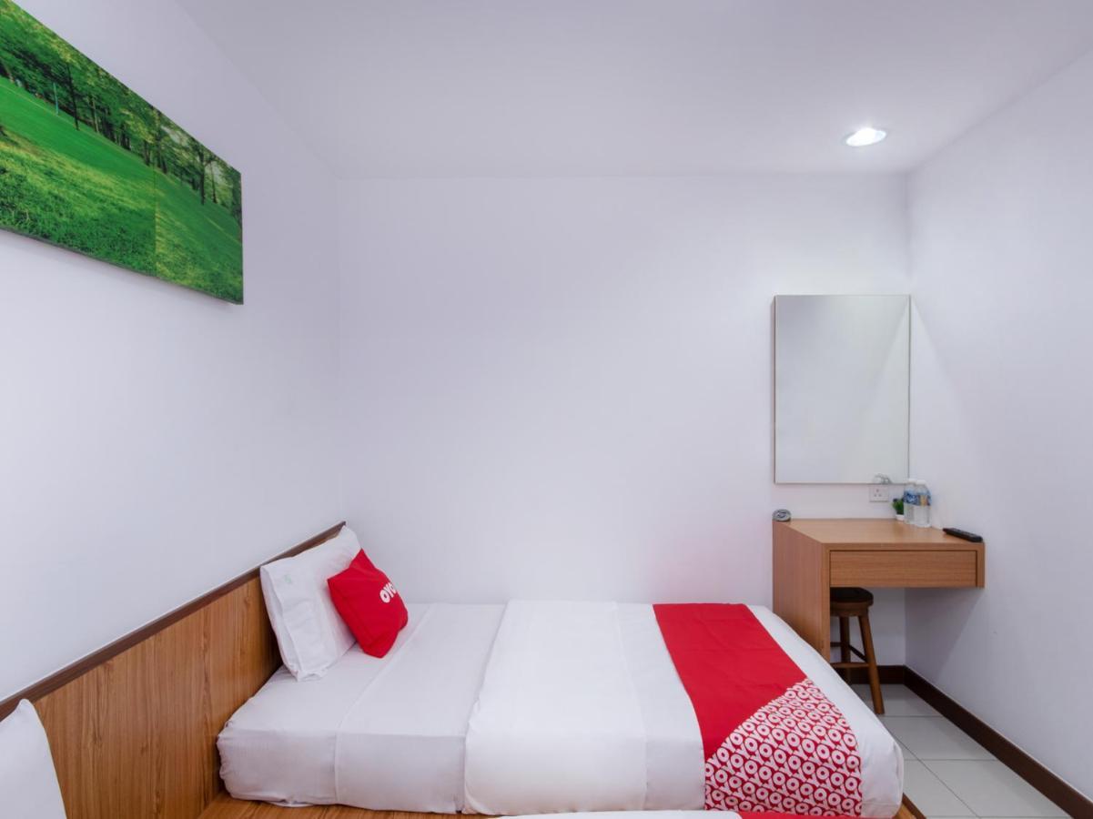 Hotel Oyo 89345 Api-Api Gh Kota Kinabalu Esterno foto