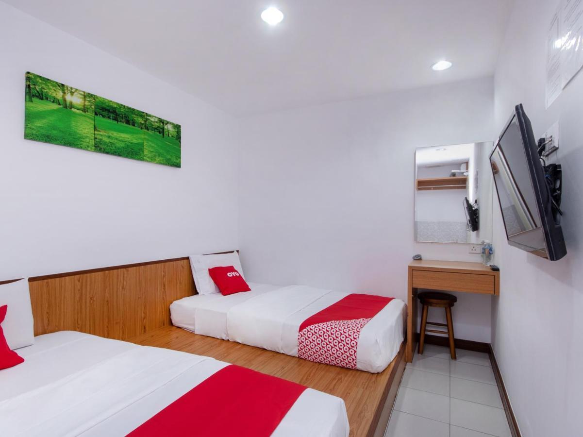 Hotel Oyo 89345 Api-Api Gh Kota Kinabalu Esterno foto